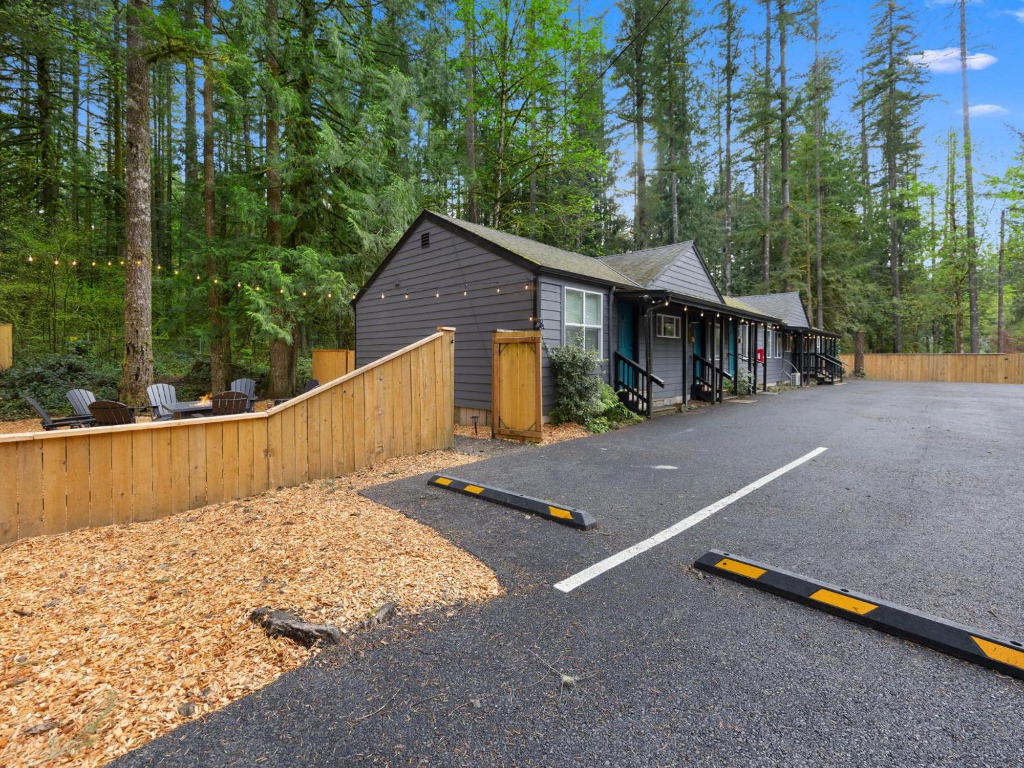 Mt Air Motel Mount Hood Village Exteriör bild